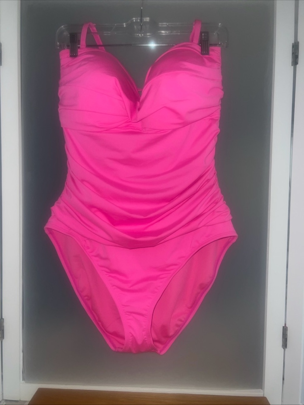 LILLY PULITZER Flamenco One Piece Bandeau Swimsuit Hot PINK Women’s 16